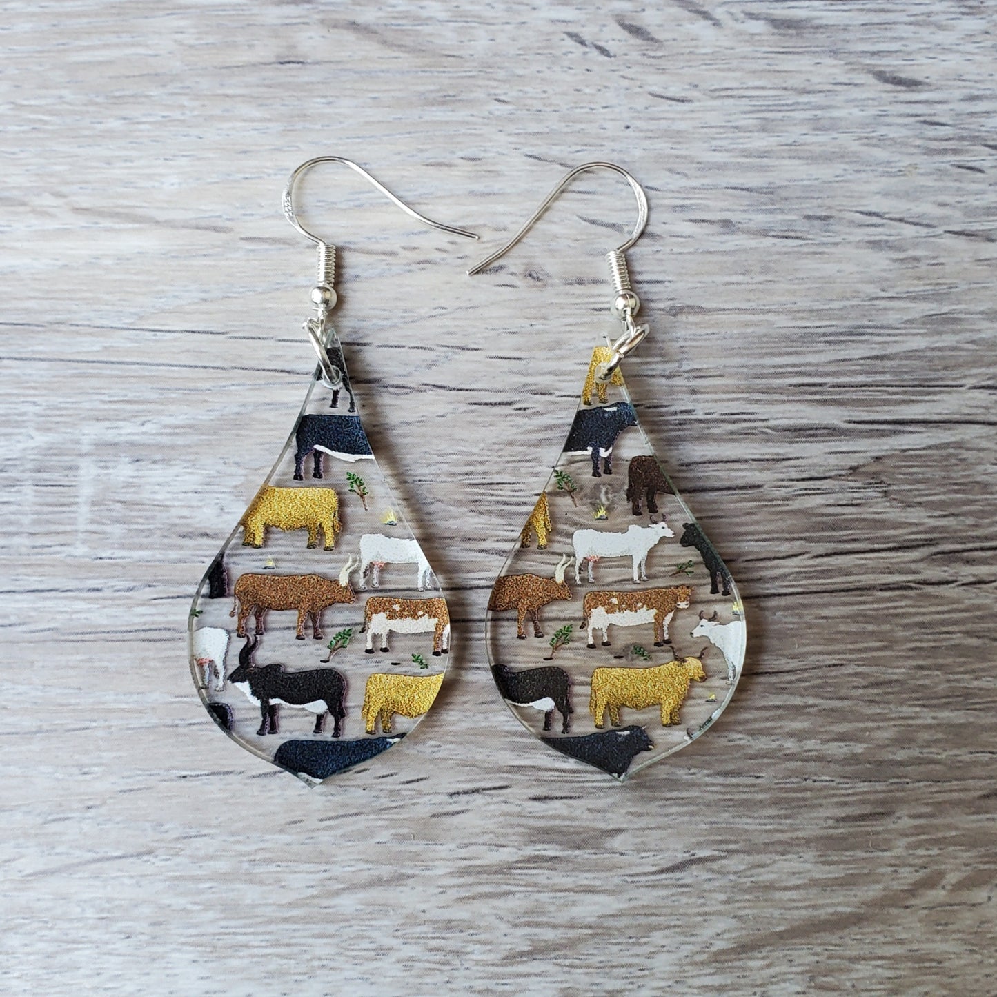 Cow Pointed Pear Earrings