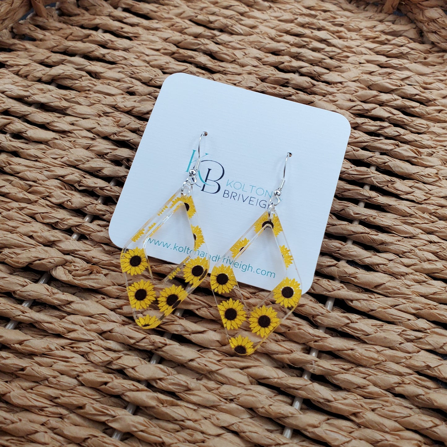 Sunflower Rounded Diamond Earrings