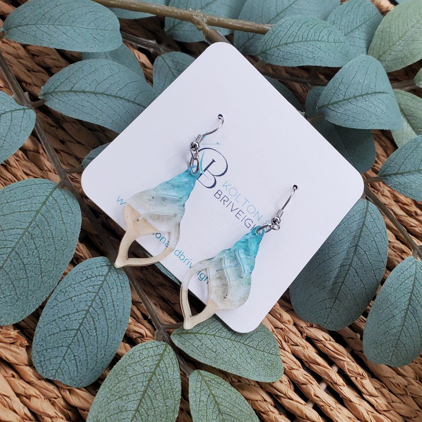 Beachy Seashell Earrings