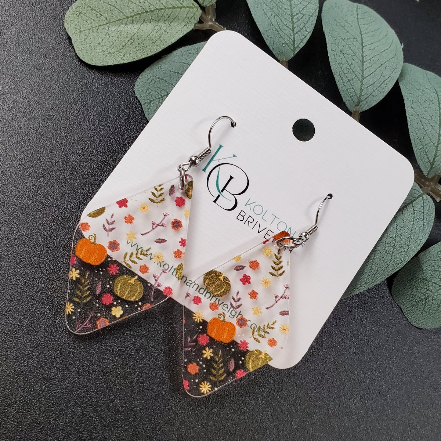 Fall Foliage Rounded Diamond Earrings