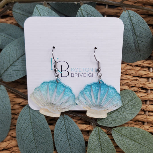 Beachy Scallop Shell Earrings