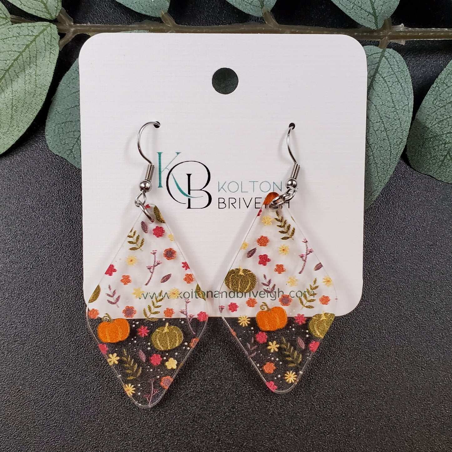 Fall Foliage Rounded Diamond Earrings