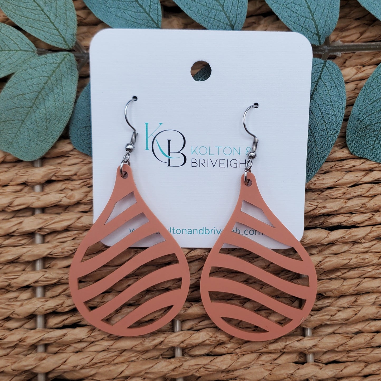 Wave Teardrop Earrings