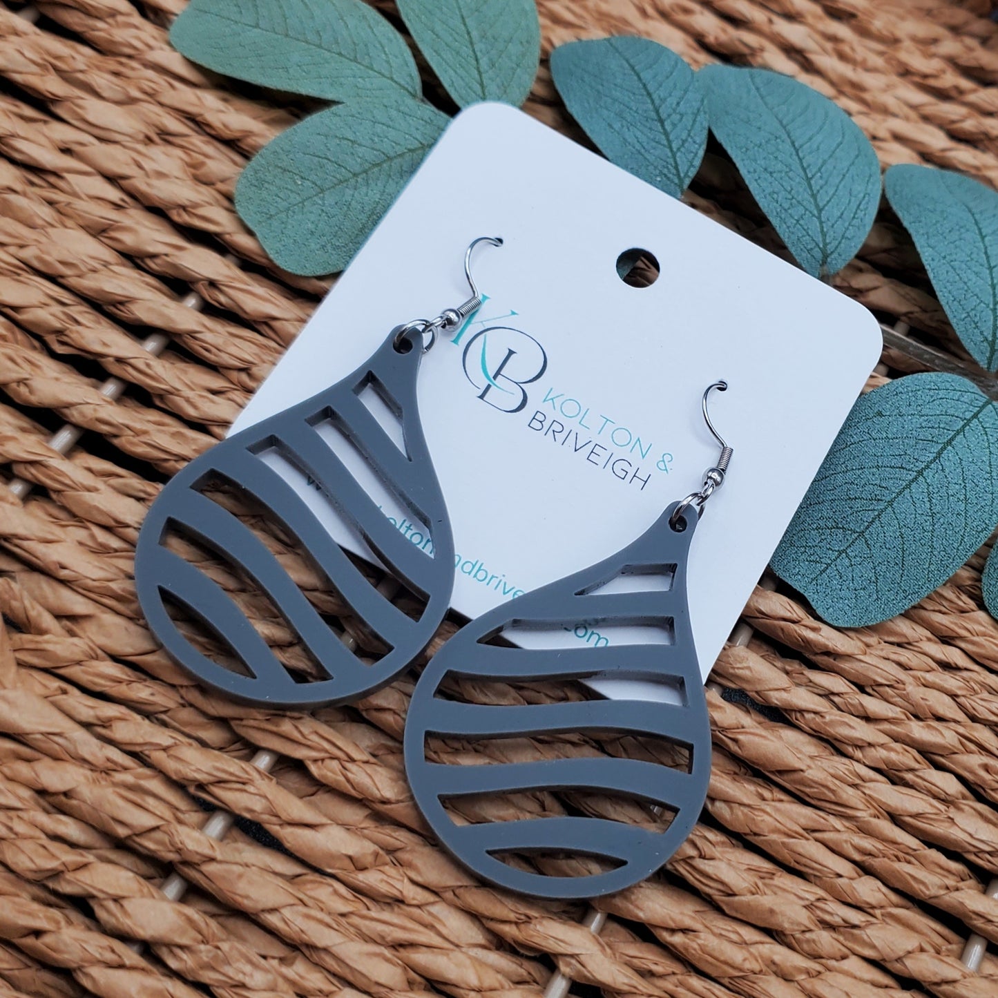 Wave Teardrop Earrings